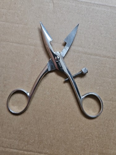 Knopflochschere schere - knopflochschere,