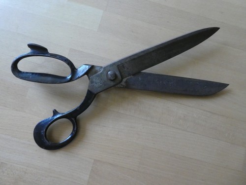 Alte antike schneiderschere - antike,