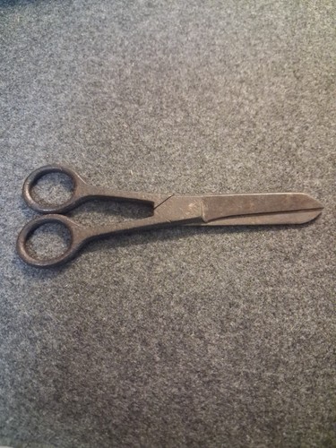 Omas alte schere nähen - alte,